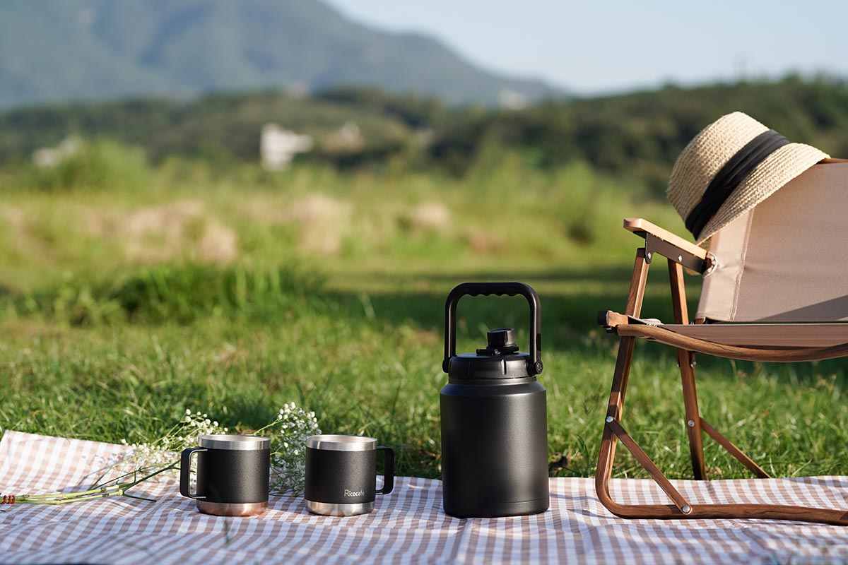 Stainless steel jumbo bottle